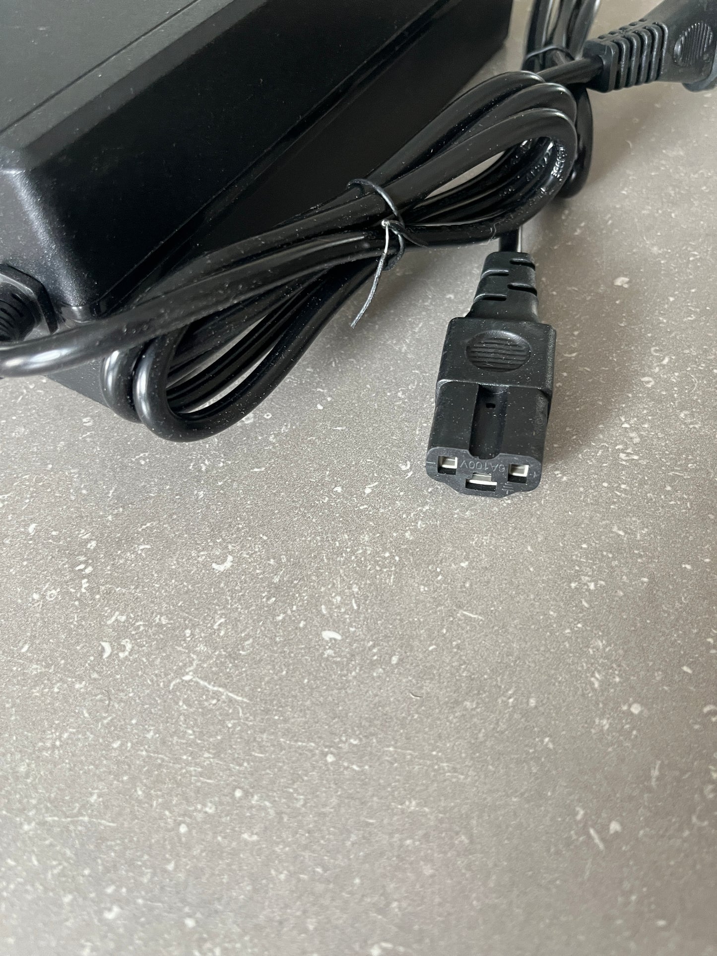 24S Lithium Battery Charger (7 amps)